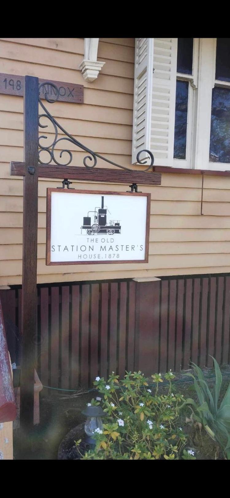 לינה וארוחת בוקר מרילבורו The Old Station Masters House Qld מראה חיצוני תמונה